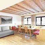 Alpenstolz 3*