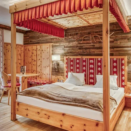 Alpenstolz Hotel