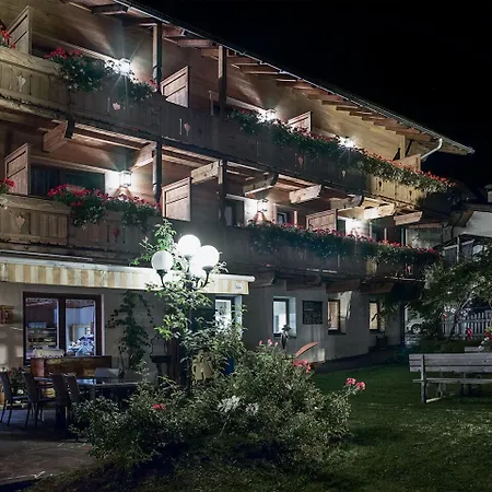 Alpenstolz - Culinary Hideaway Stubai
