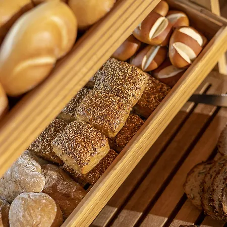 מלון Alpenstolz מידרס