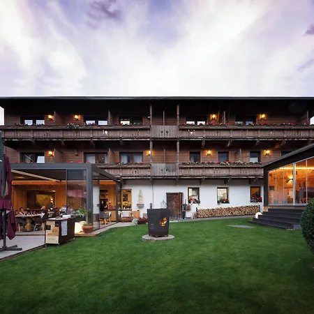 Alpenstolz - Culinary Hideaway Stubai Mieders