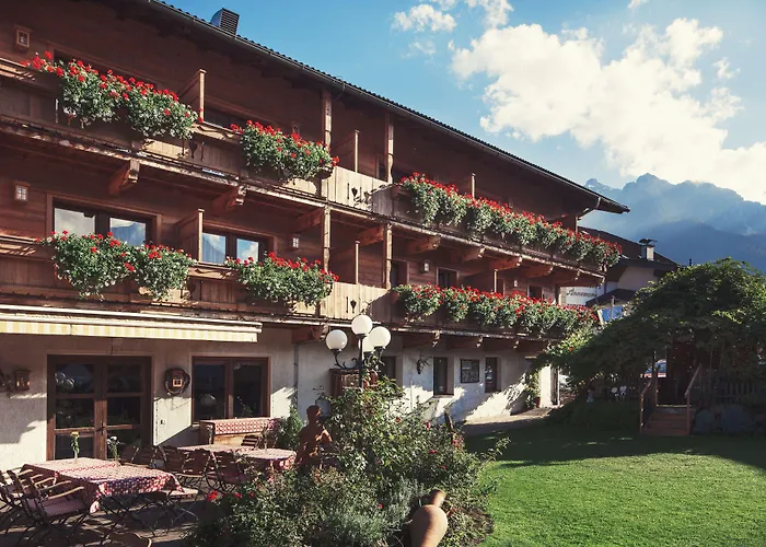 Alpenstolz Otel