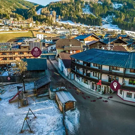 Alpenstolz Hotel