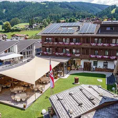 מלון Alpenstolz - Culinary Hideaway Stubai 3*