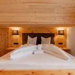 Hotell Alpenstolz Mieders