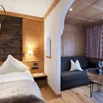Hotell Alpenstolz
