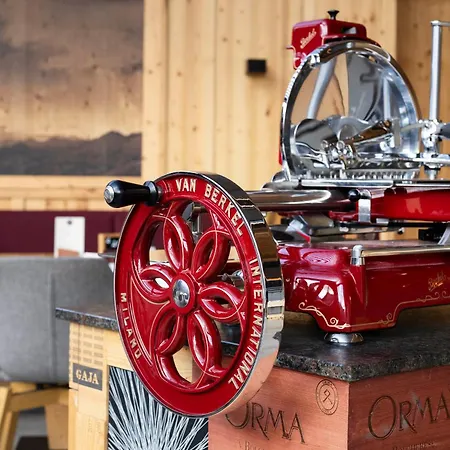 Alpenstolz 3* ミーダース